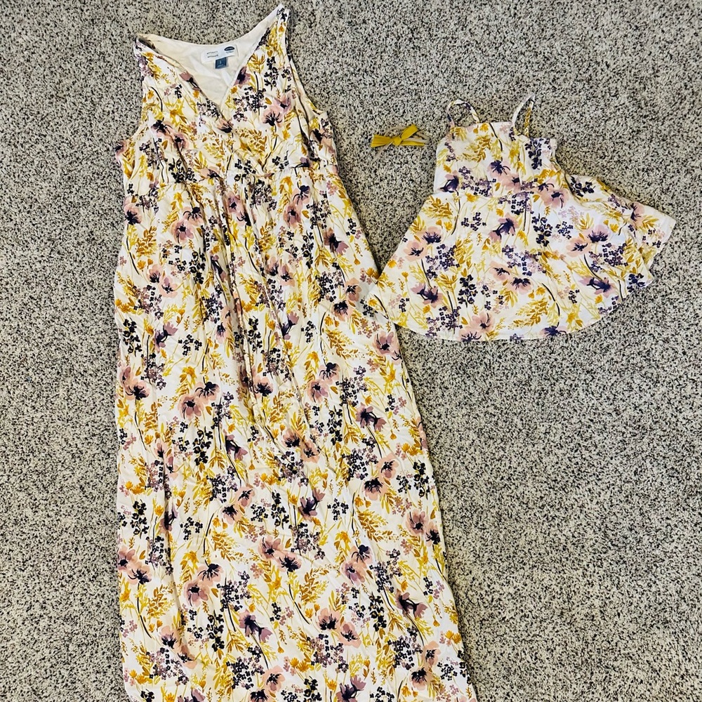Mommy & Me Matching Dresses Large & 18/24 Months